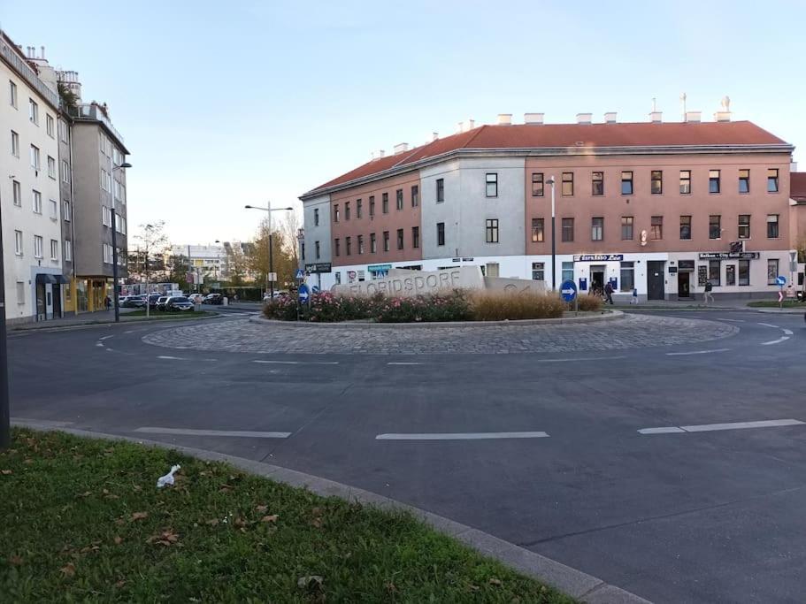 Modernes Apartment In Wien Eksteriør bilde
